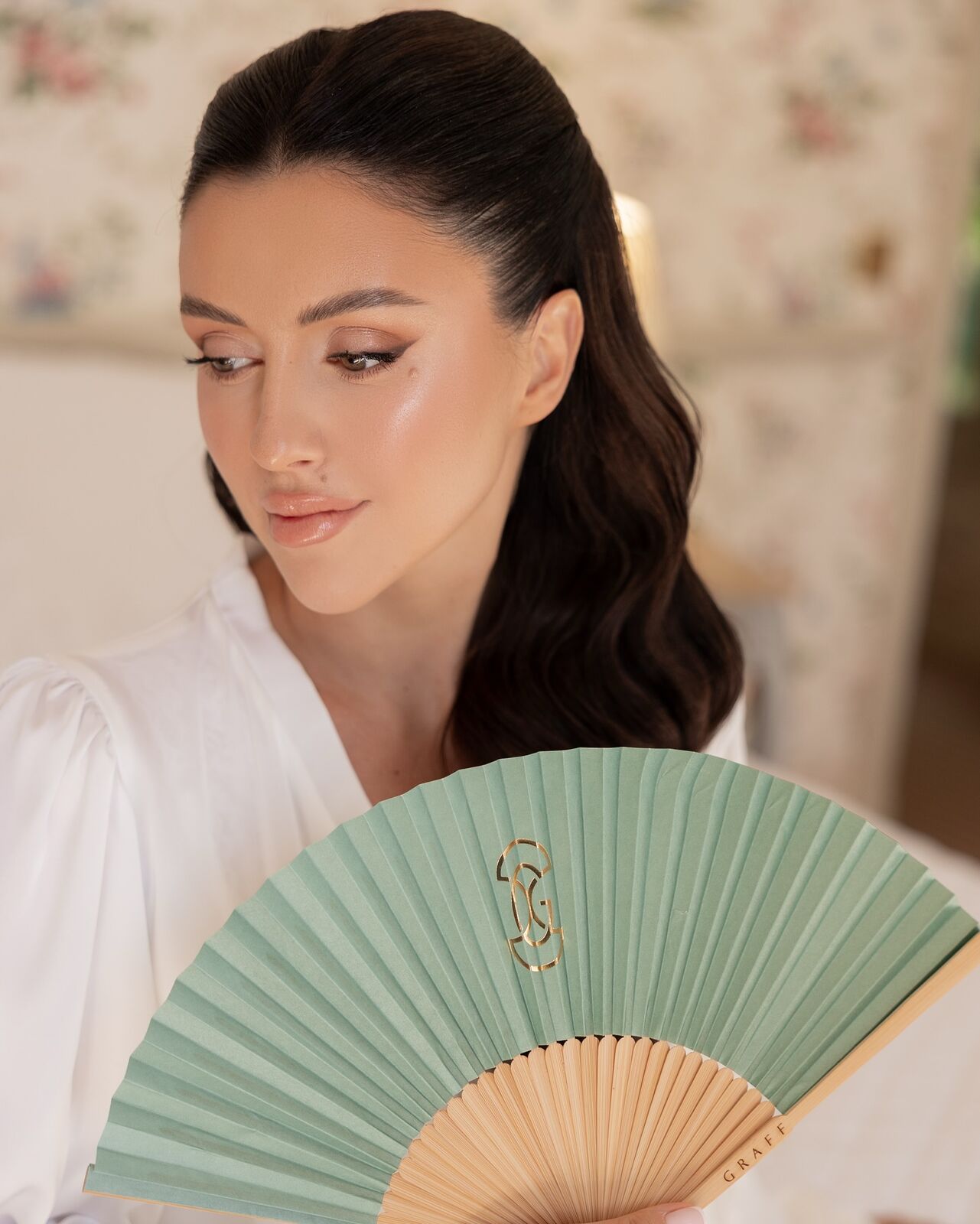 Ksenia, maquillage signé Sanaa — Château de Gigognan